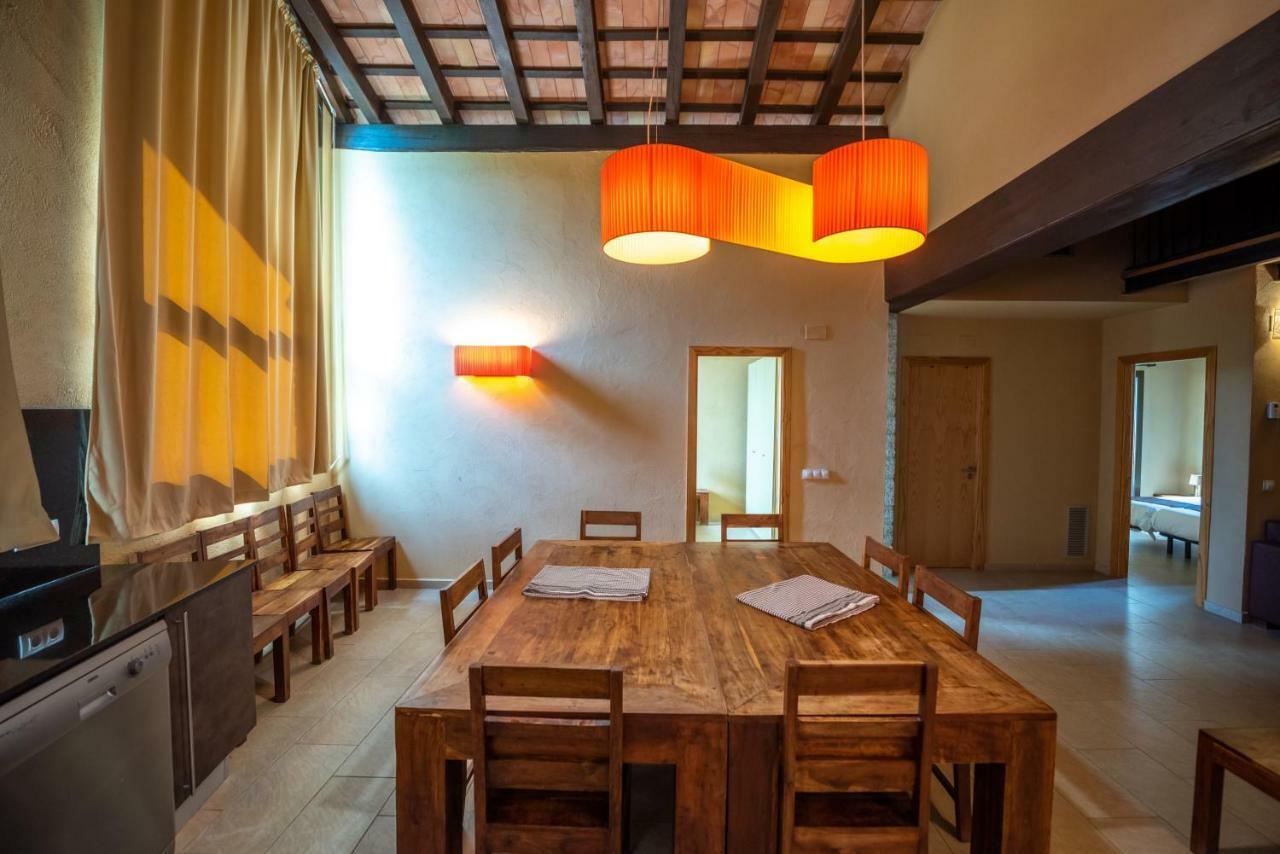 Ferienwohnung L'Arcada De Fares Sant Ferriol Exterior foto